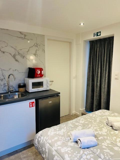 Cosy Hotel Mechelen Exterior photo
